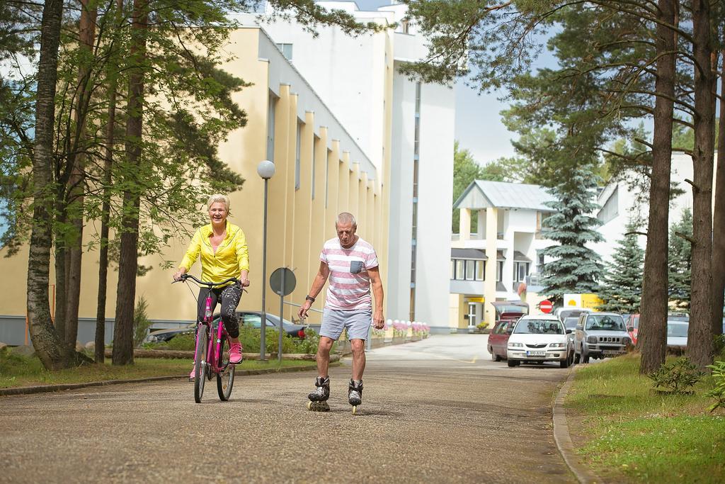 Varska Sanatorium Hotel Exterior photo
